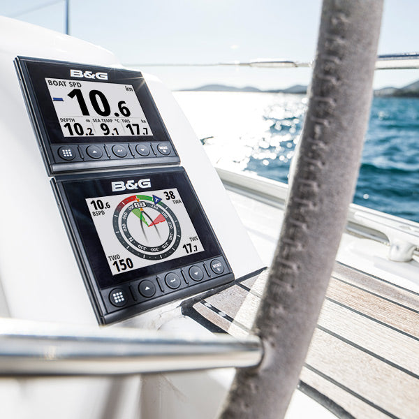 DST810 transducer og WS310 sensor med 20 meters kabel, set fra siden.