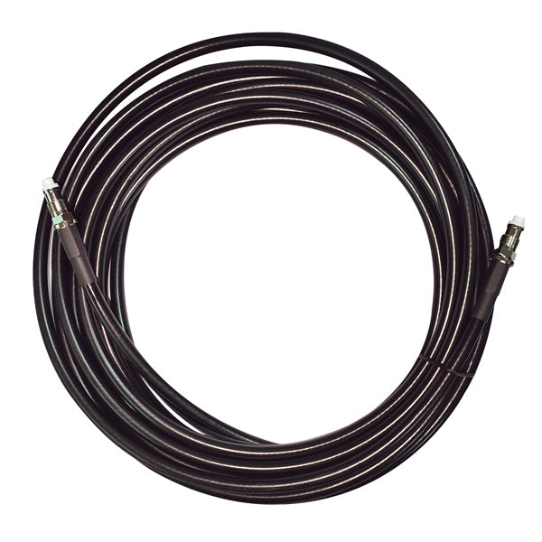 Det 3 meter lange VHF kabel vist set forfra, med tydelig stikforbindelse.