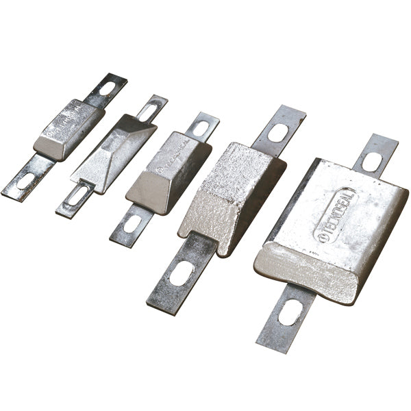 Tecnoseal alu anode på hvid baggrund, 2,40 kg, størrelsen 260×113×33 mm