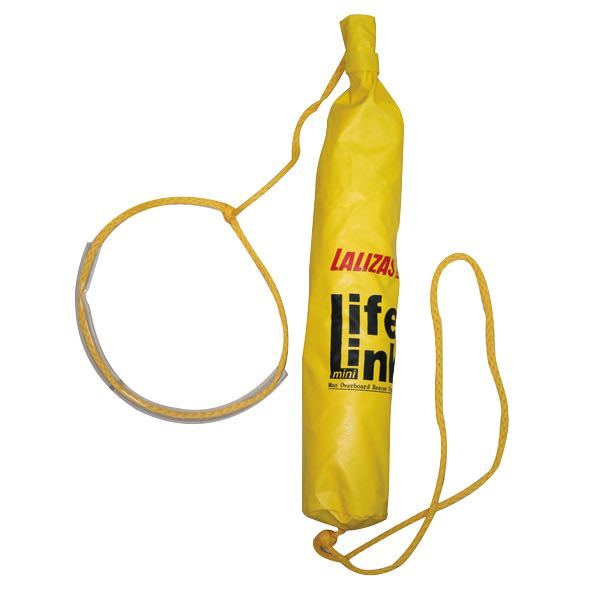 Lalizas kasteline 23m Ø10cm præsenteret på en båd