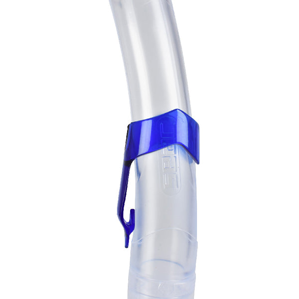 Seac Fast Tech snorkel liggende på et bådudstyrbord