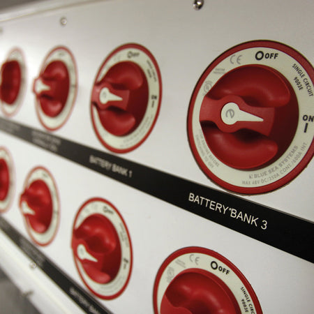 Blik på Hovedafbryder E-Serie set i installationsmiljø