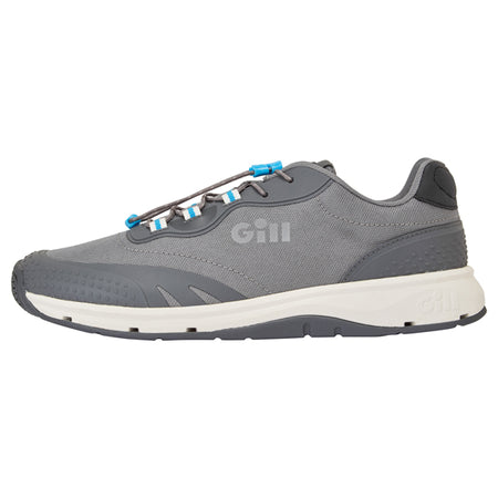 Gill 942 Verso Race Trainer sko i grå, set fra siden.