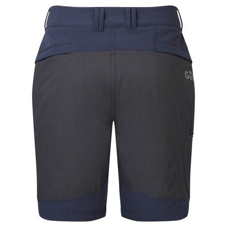 Bagview af Gill UV024 shorts, der viser lommerne og materialets stræk.