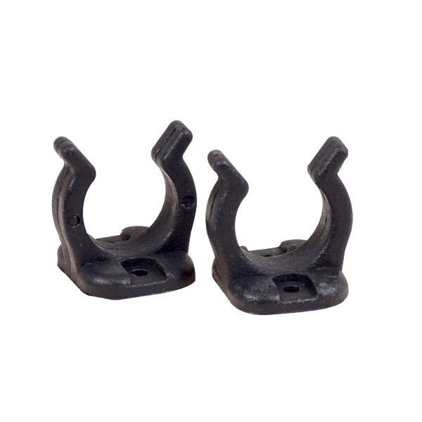 Sort SeaTec nylonclip på hvid baggrund, 19mm tilbehør til bådudstyr.