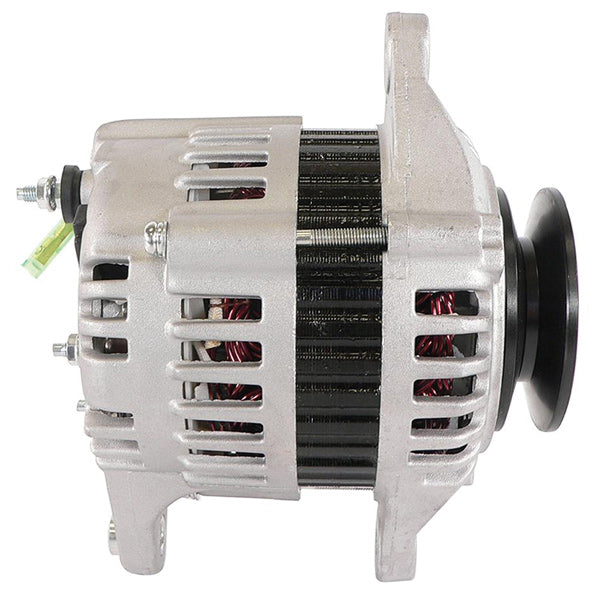 Quicksilver generator 12-Volt/40 Amp set fra siden med tilslutninger.