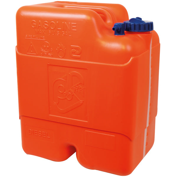 SeaTec benzintank i plast med 22 liter kapacitet set forfra.