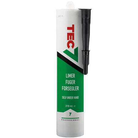 Tec7 X-Seal flex fugemasse i sort farve, præsenteret i 310 ml patron.