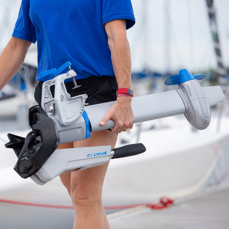 Epropulsion Spirit 1.0 Plus el-motor monteret på båd